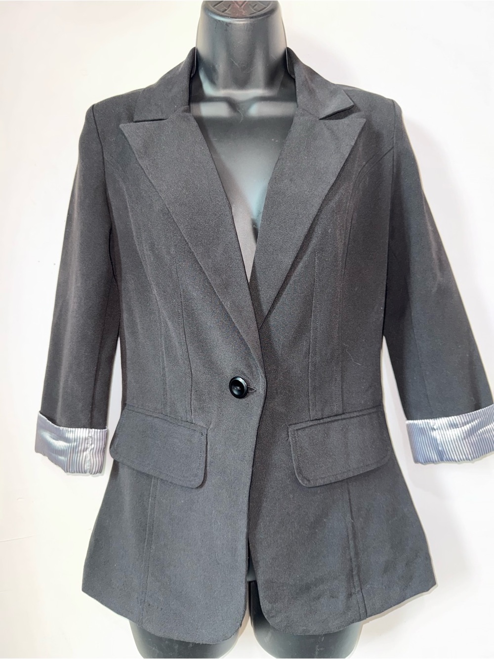 Iz Byer Black Single-Button Women's Blazer with Cuffed Sleeves